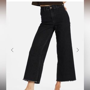 billabong women’s jeans size 27! like new